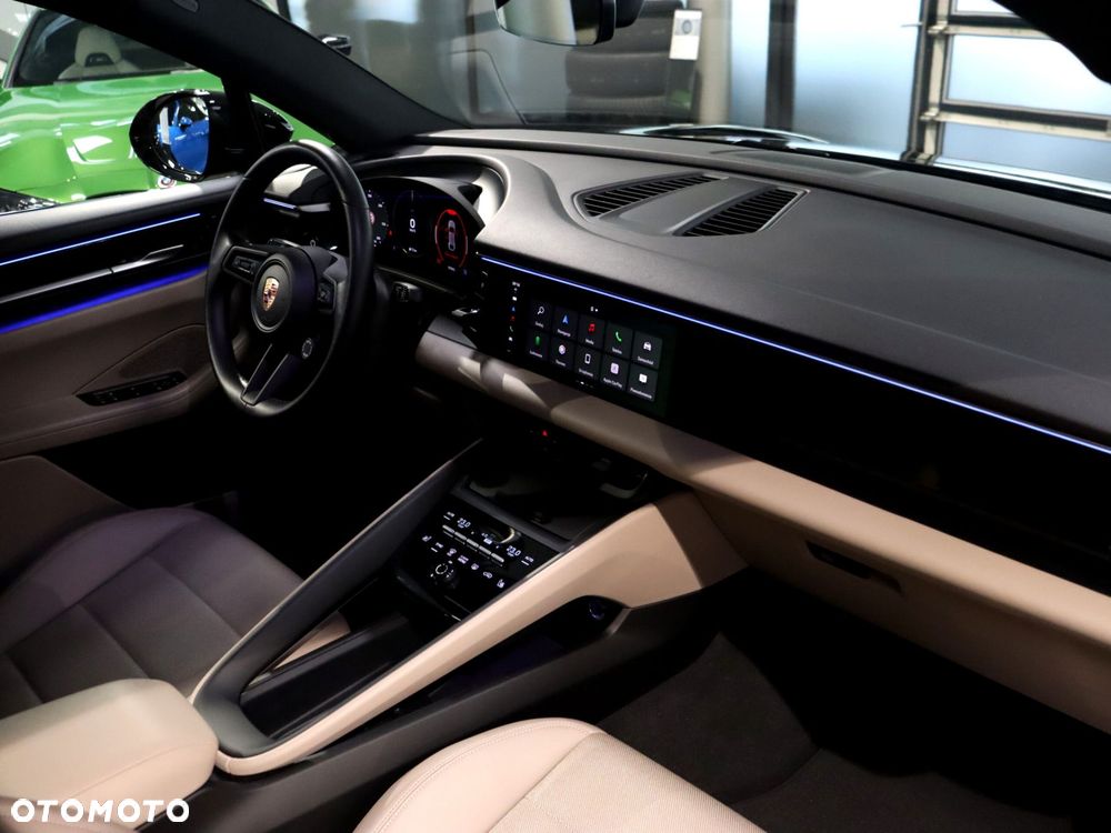 Porsche Macan 4 100kWh - 18