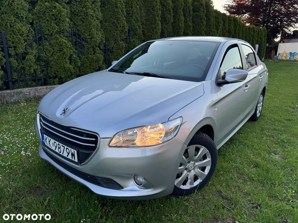 Peugeot 301 1.2 VTi/Pure Tech Active - 1