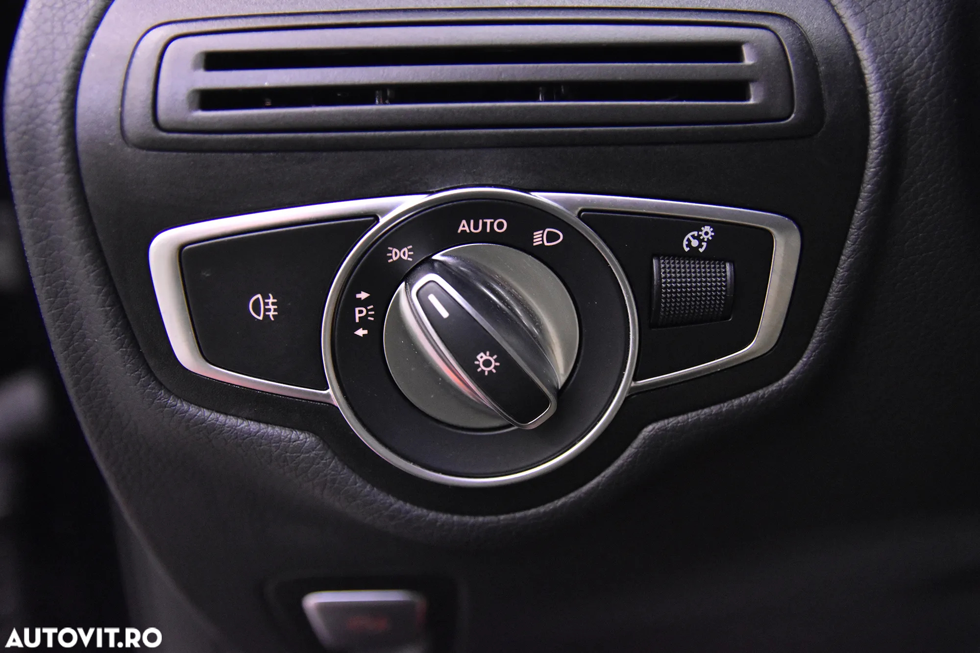 Mercedes-Benz GLC 220 d 4MATIC - 14
