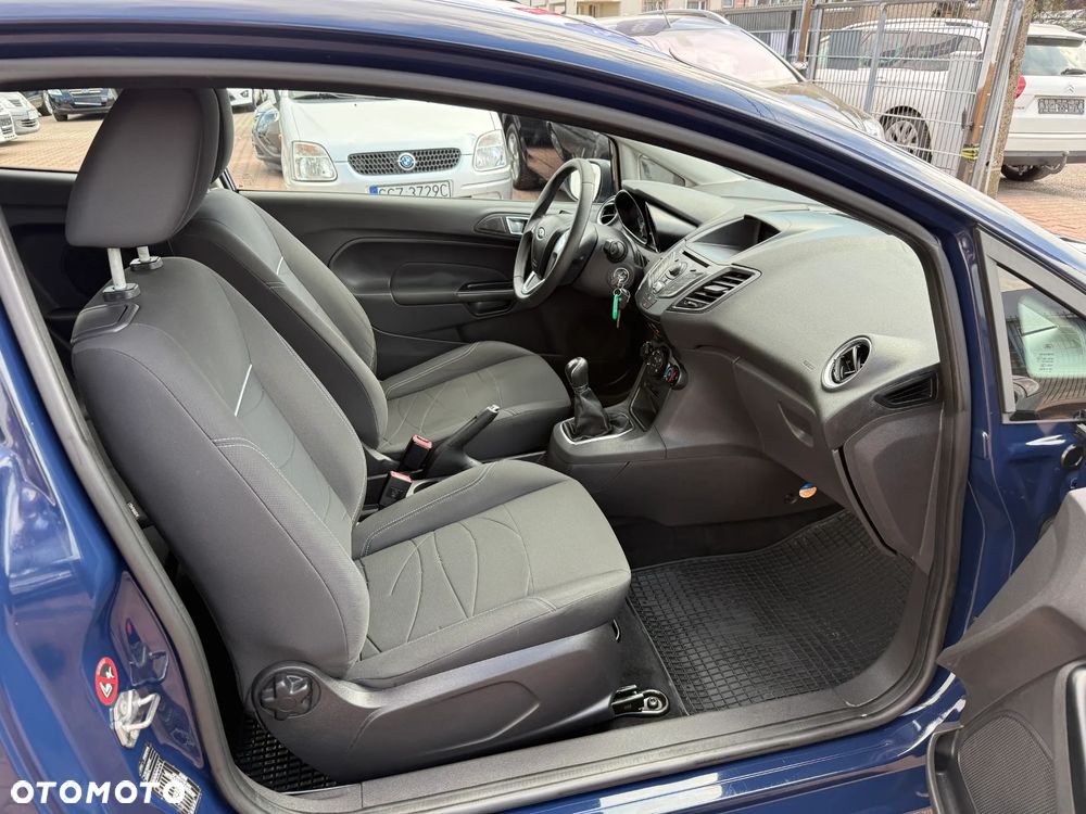 Ford Fiesta 1.25 Celebration - 18