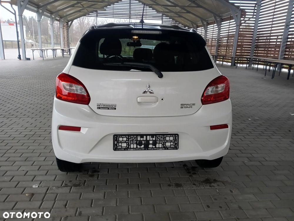 Mitsubishi Space Star - 9