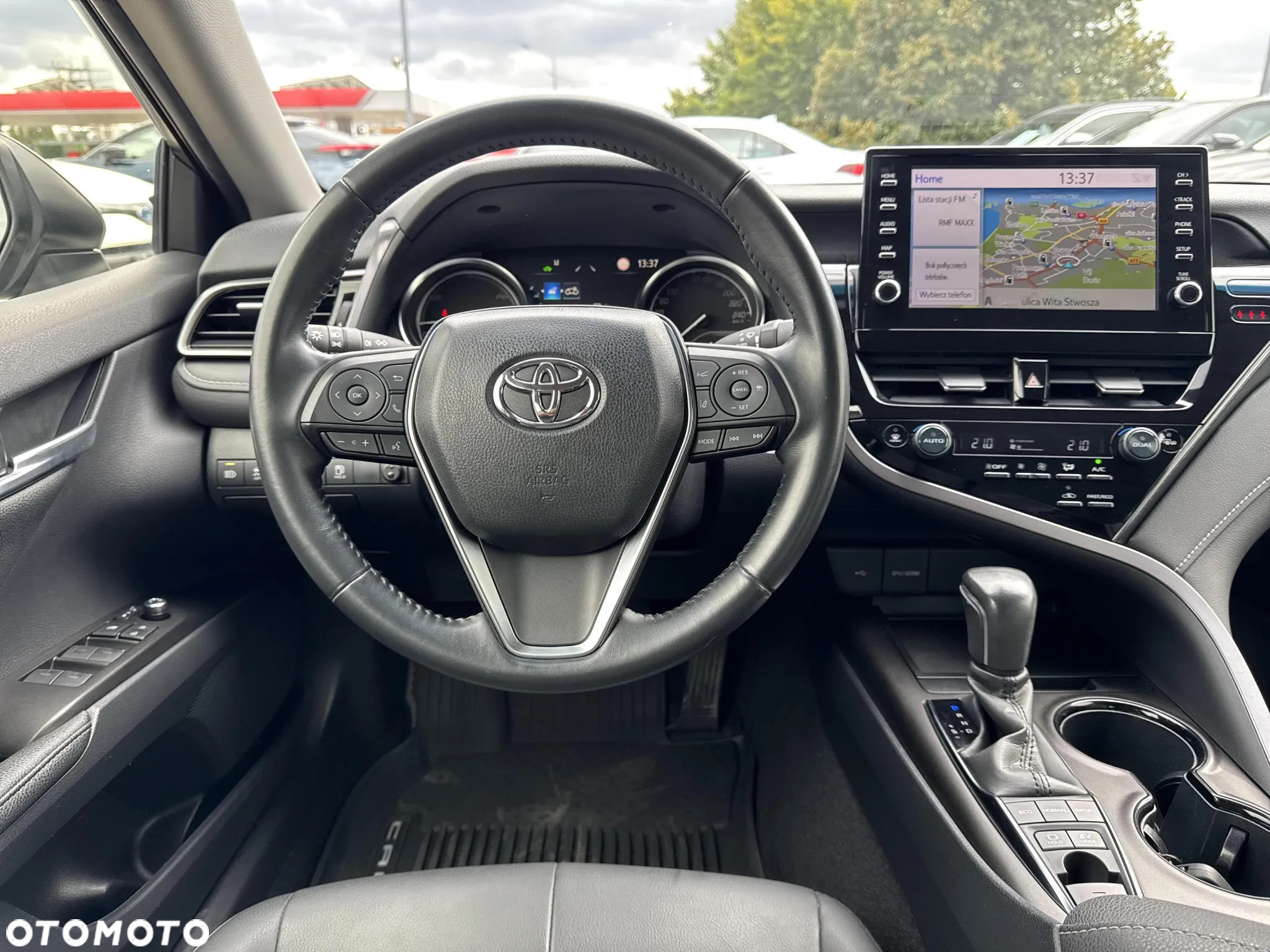 Toyota Camry 2.5 Hybrid Prestige CVT - 15