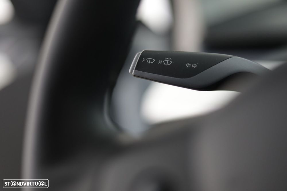 Tesla Model 3 Long Range Tração Integral - 29