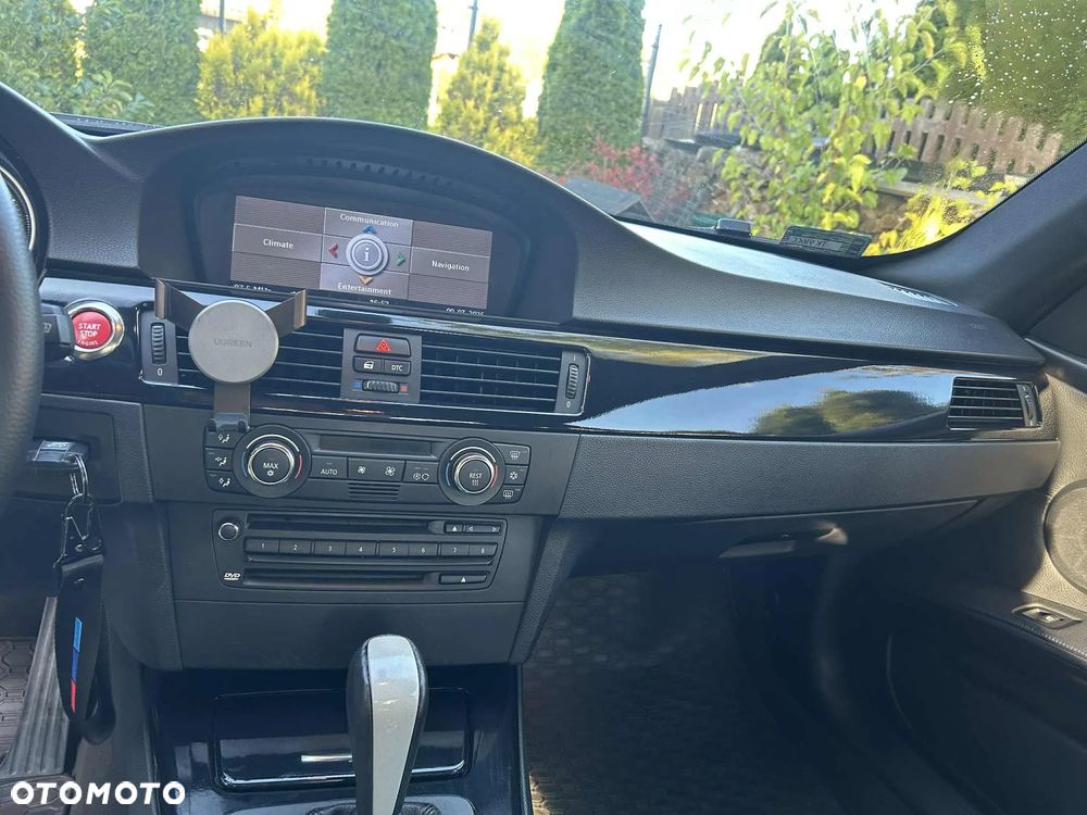 BMW Seria 3 330d Coupe - 10