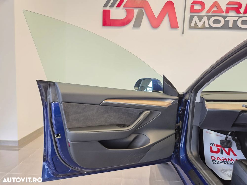 Tesla Model 3 Langstreckenbatterie Allradantrieb Dual Motor - 29