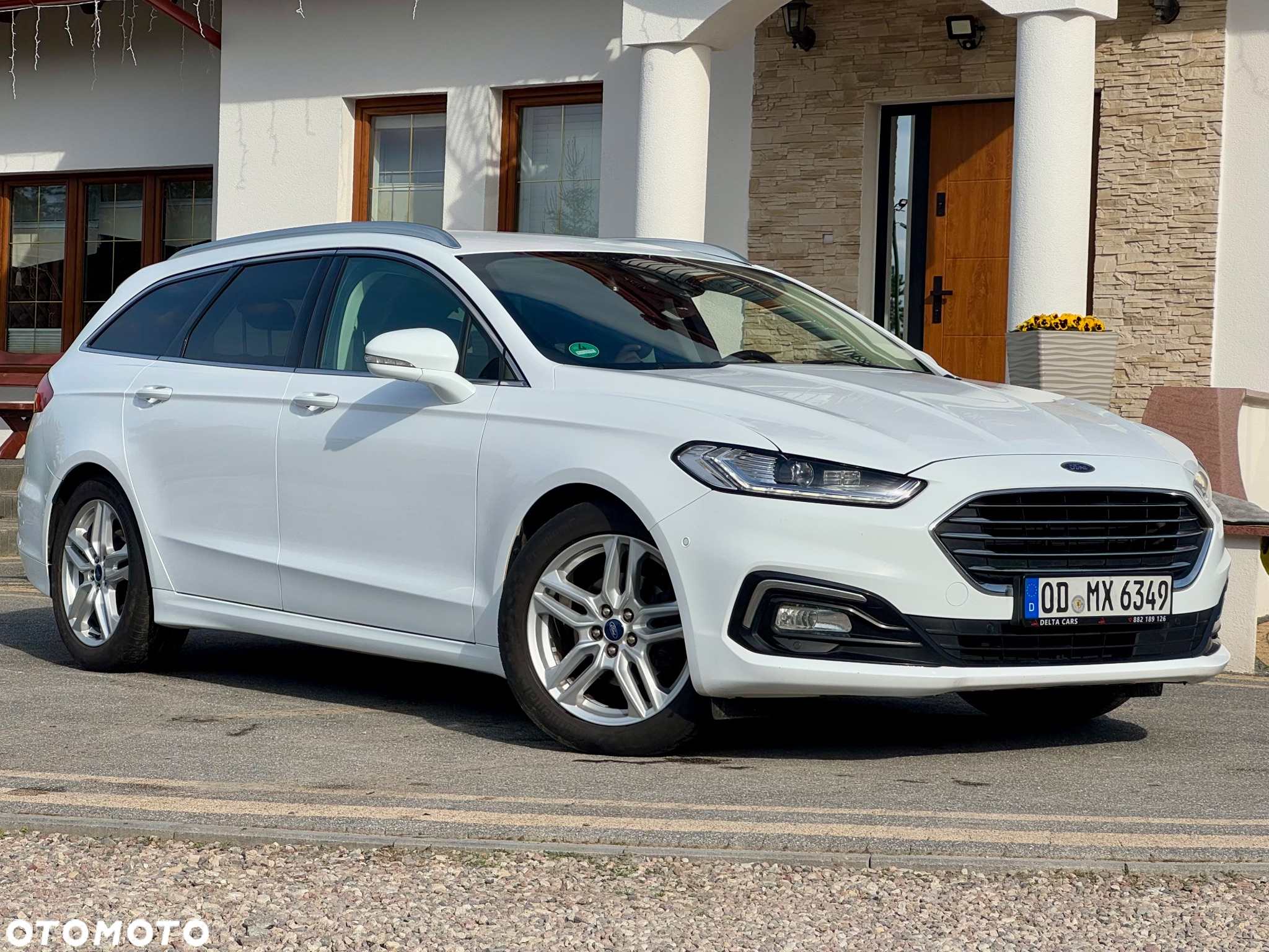 Ford Mondeo 2.0 EcoBlue Titanium - 14