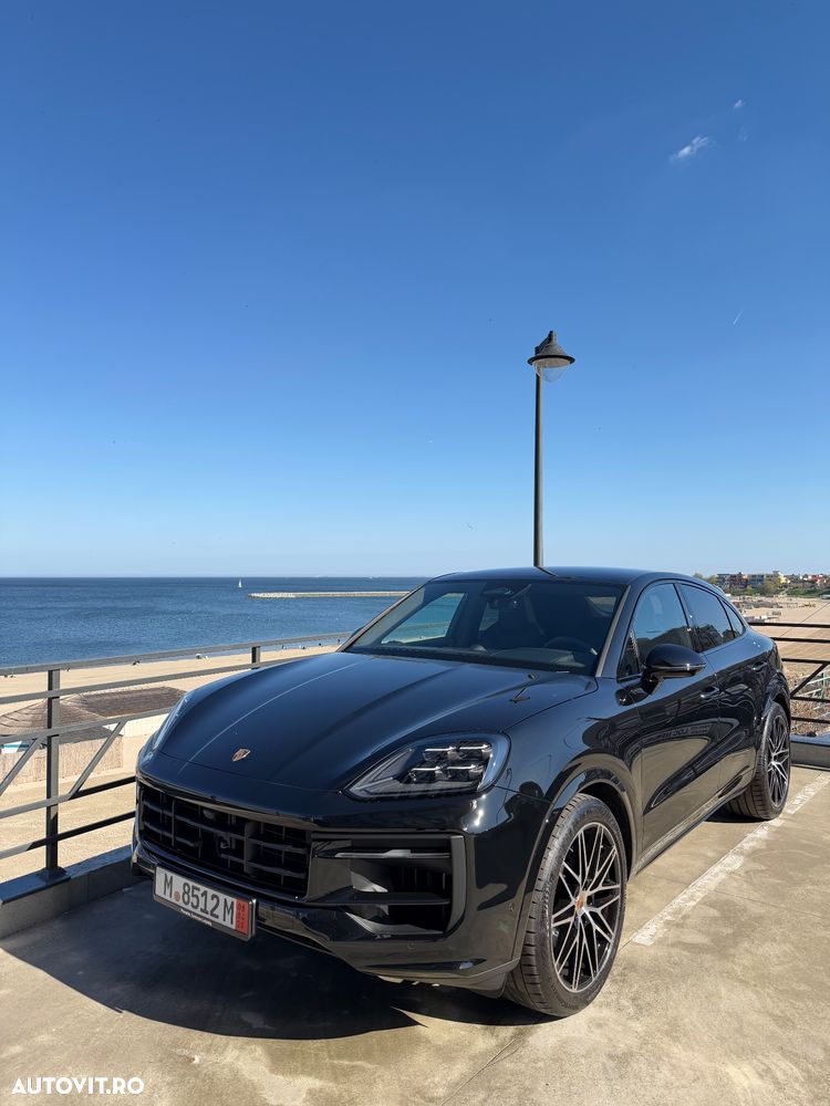 Porsche Cayenne Coupe - 1