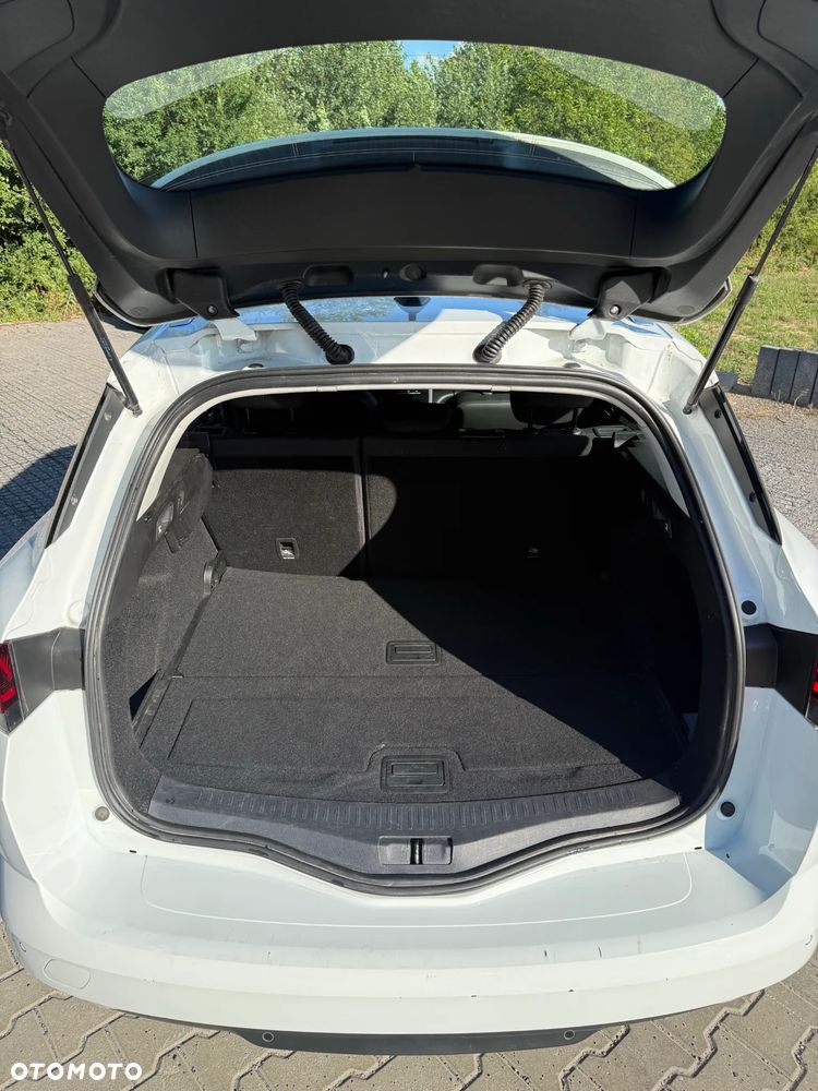 Renault Megane 1.3 TCe FAP Business - 8