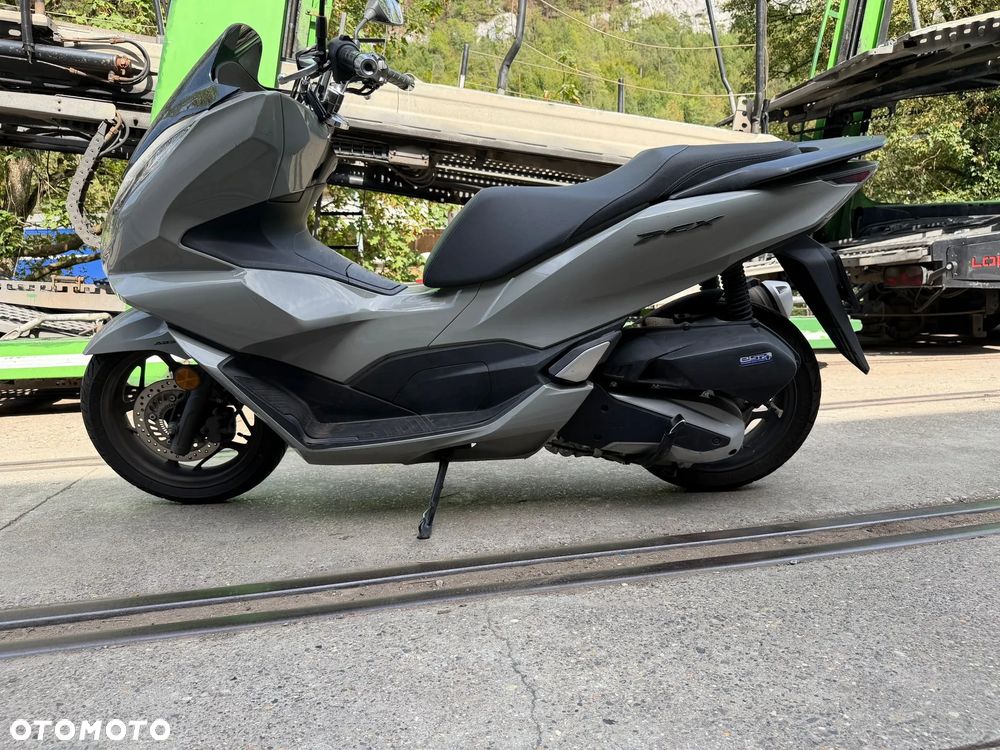 Honda PCX - 4