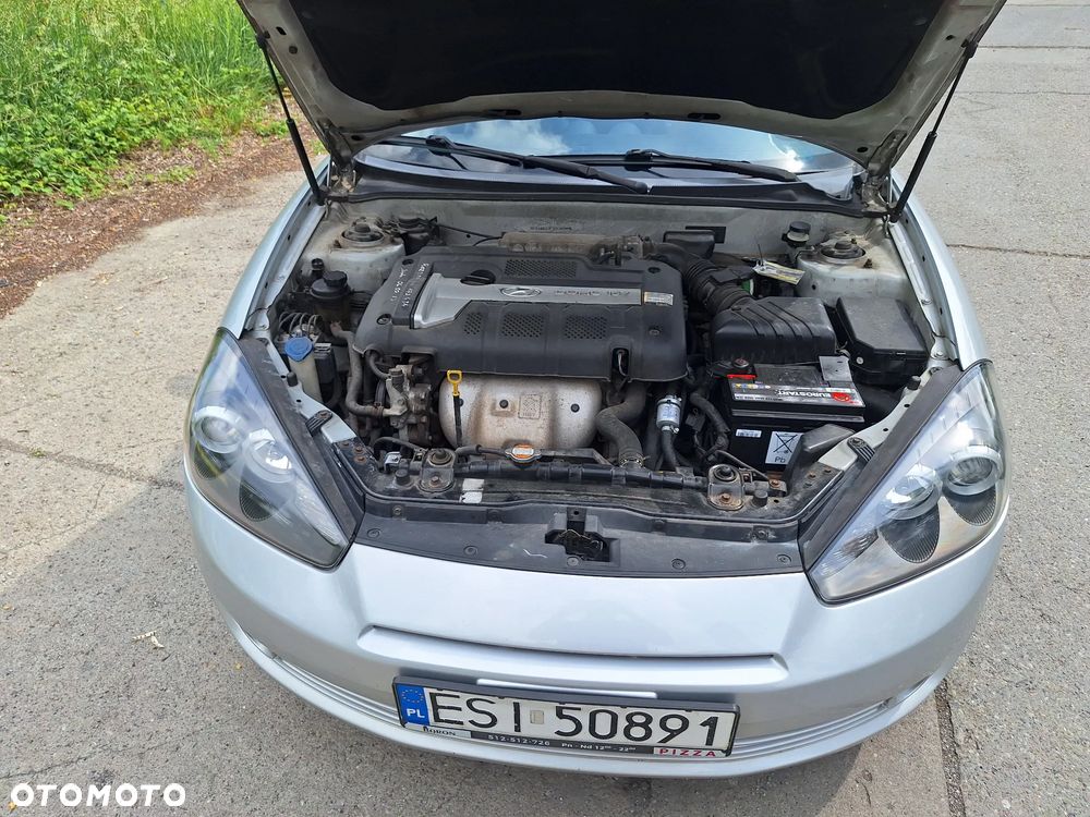 Hyundai Coupe - 17