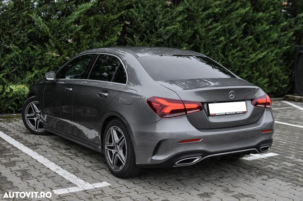 Mercedes-Benz A 200 Sedan 7G-DCT AMG Line - 18
