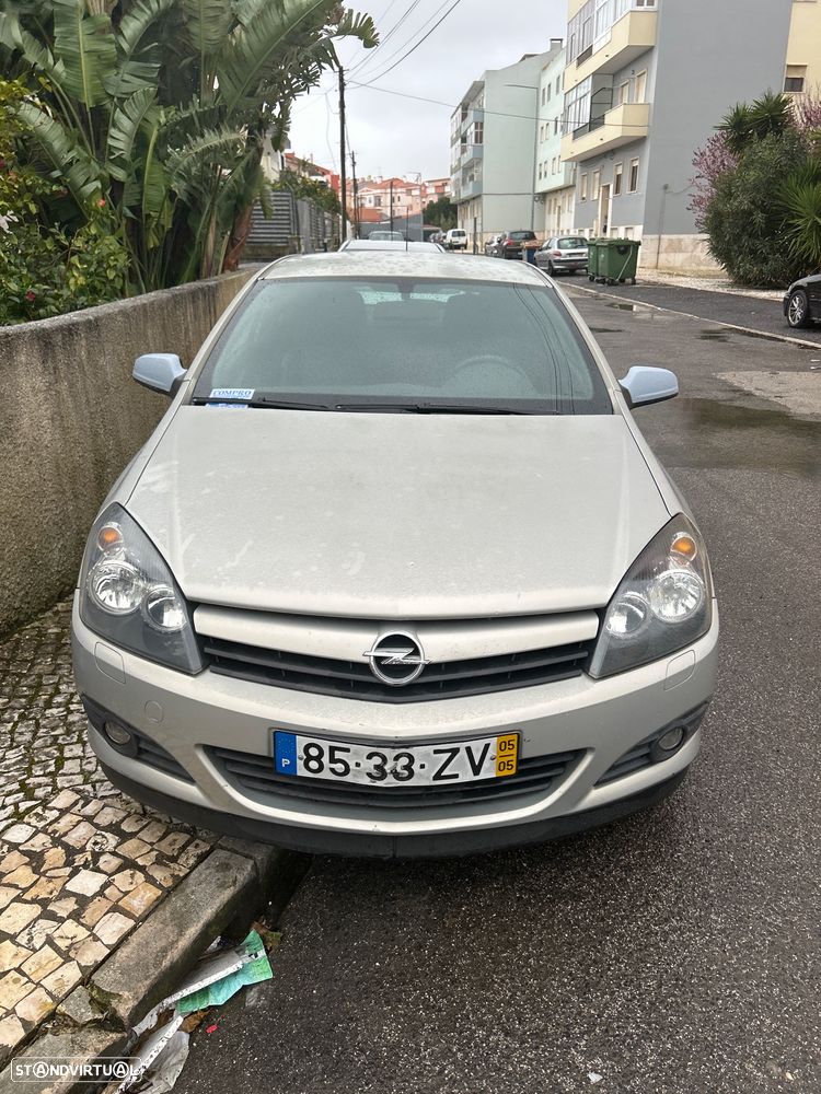 Opel Astra GTC 1.7 CDTI - 1