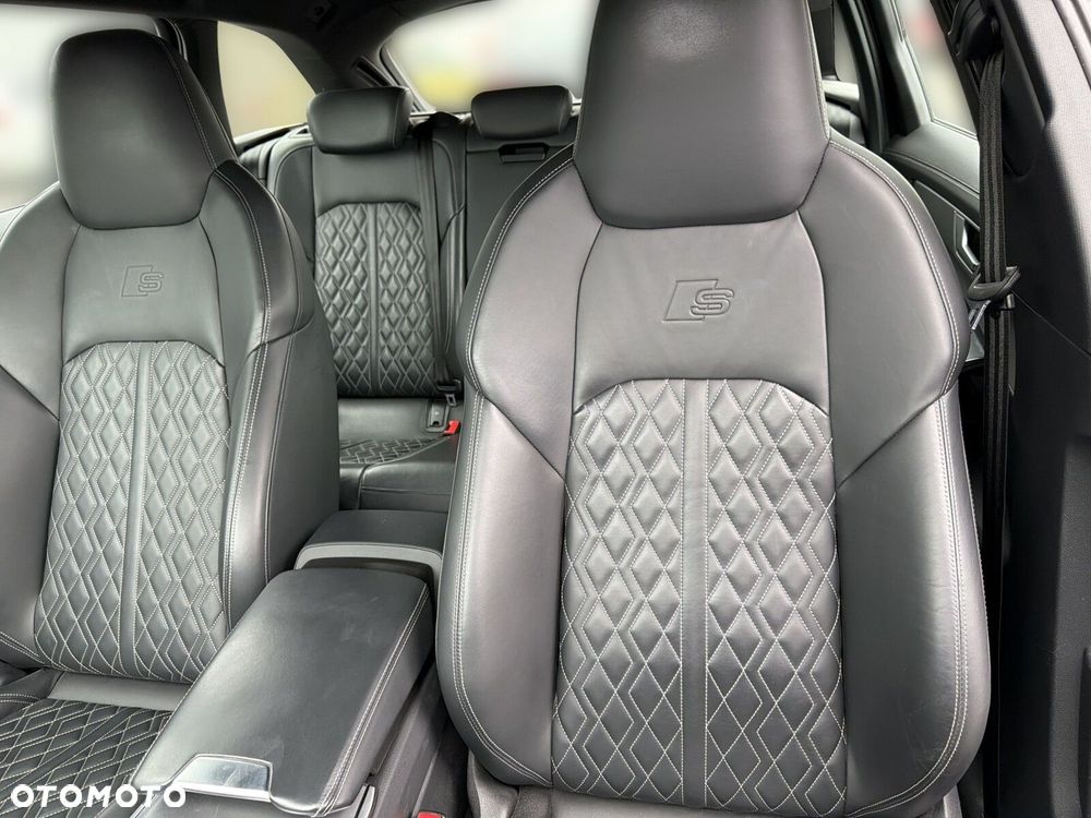 Audi A6 Avant - 13