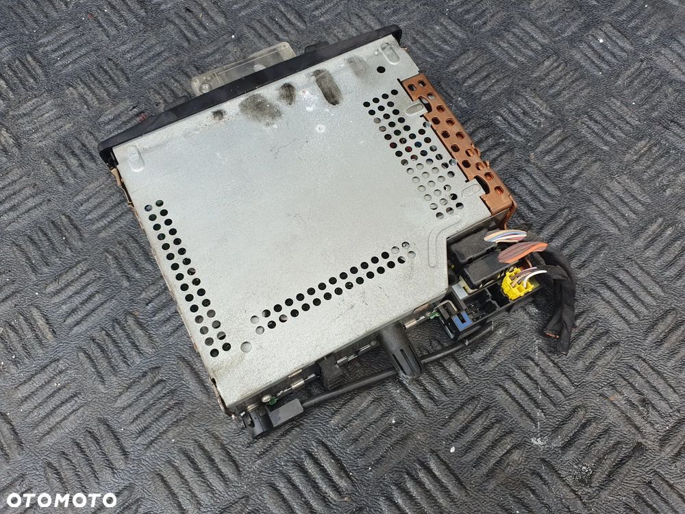RADIO KASETA KASETOWE RENAULT LAGUNA II   8200002606 - 4