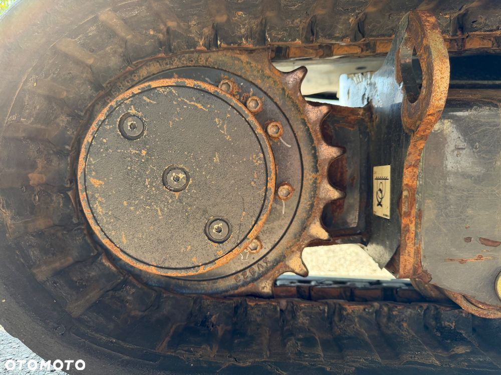 Bobcat Minikoparka E35z - 32
