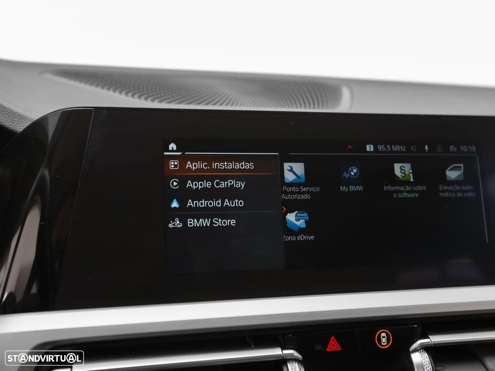 BMW 330 e Corporate Edition Auto — fotografia 26