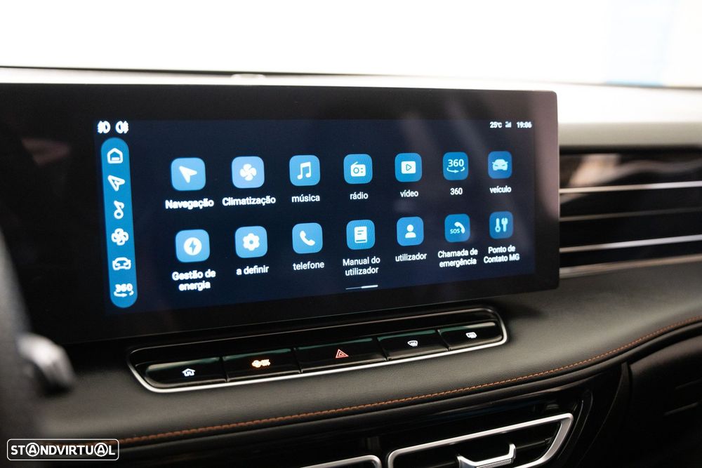 MG HS 1.5 Plug-in Hybrid Luxury - 23