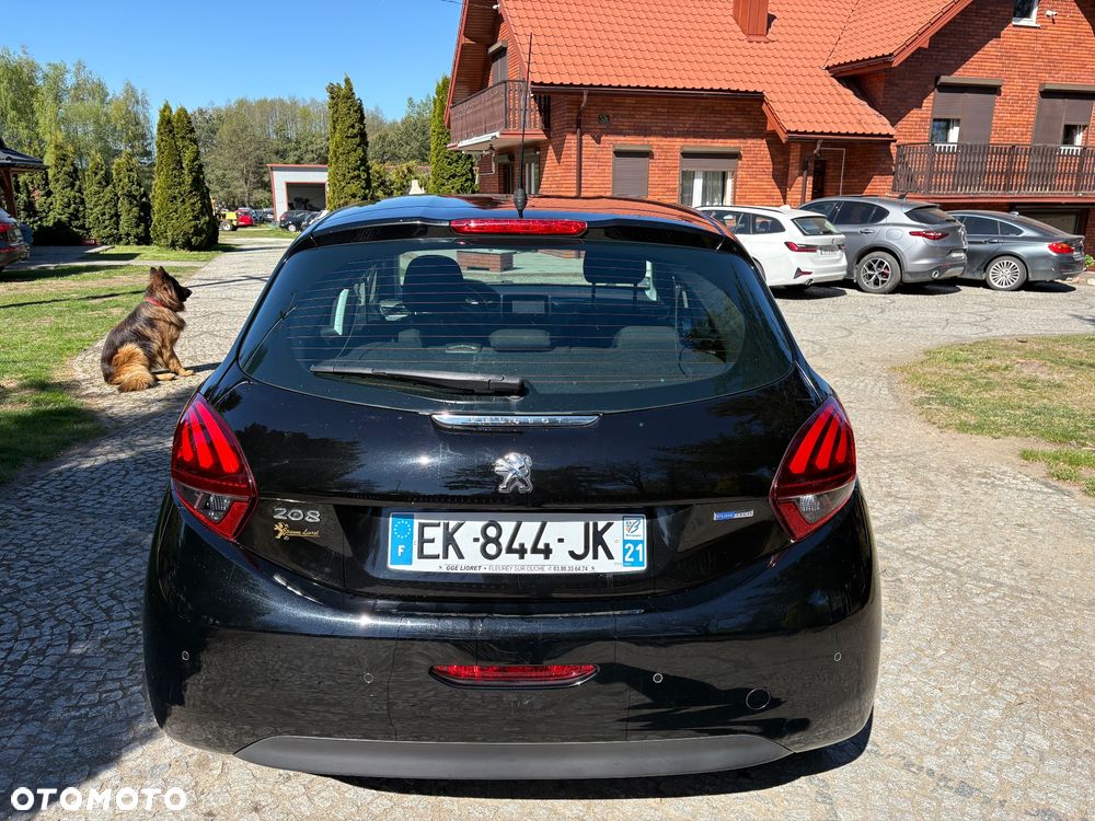 Peugeot 208 PureTech 82 Start & Stop Allure - 4