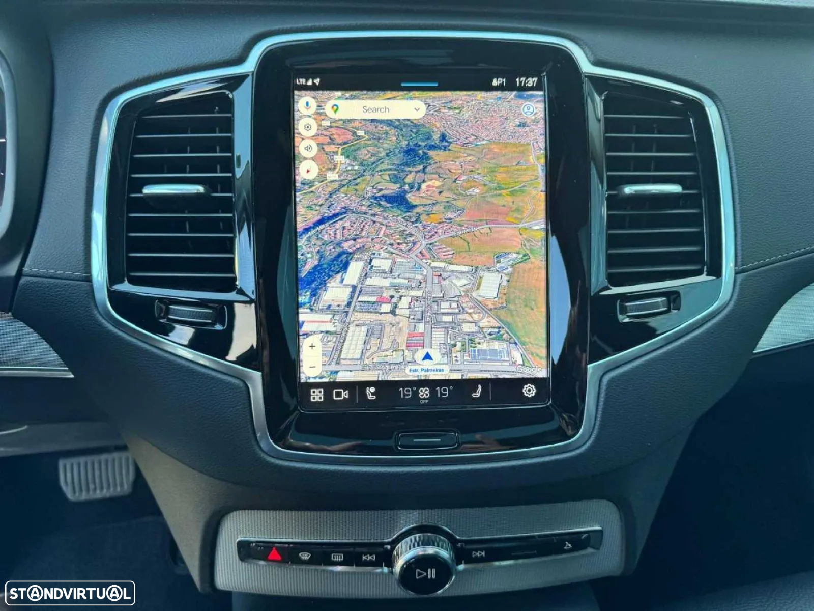 Volvo XC 90 2.0 T8 PHEV Plus Dark AWD - 12