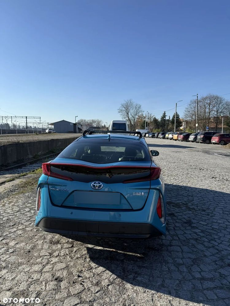 Toyota Prius Plug-in 1.8 Hybrid Prestige - 3