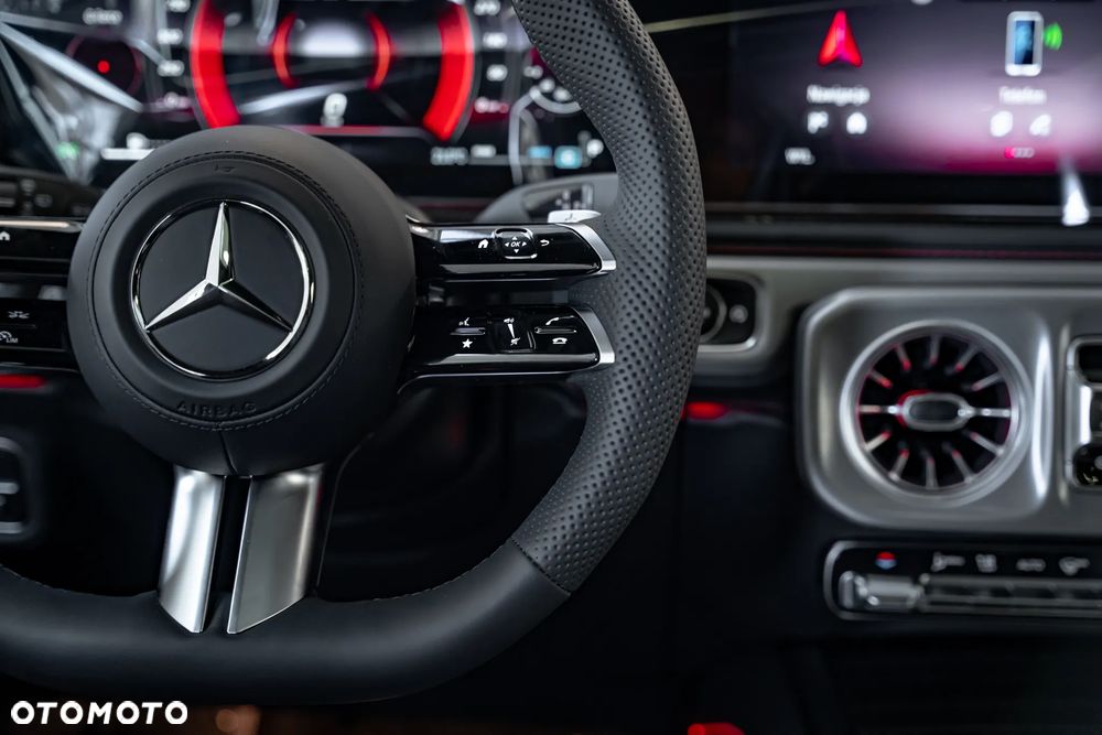 Mercedes-Benz Klasa G 450 d mHEV 9G-Tronic - 29