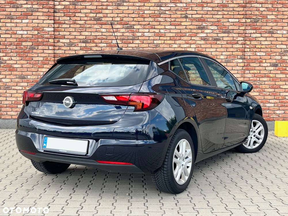 Opel Astra - 4