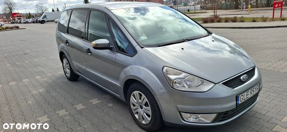 Ford Galaxy 1.8 TDCi Ambiente - 1