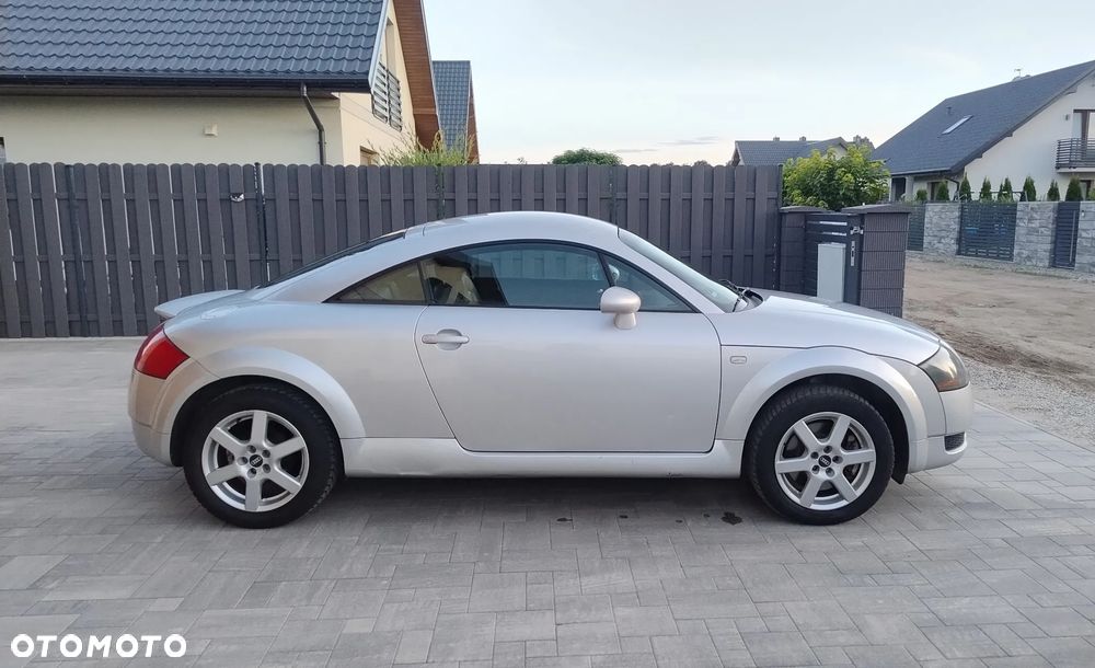 Audi TT Coupé 1.8T - 19