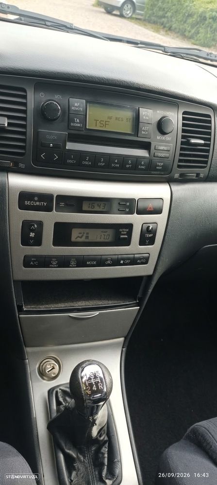Toyota Corolla 1.6 VVT-i Sol - 7
