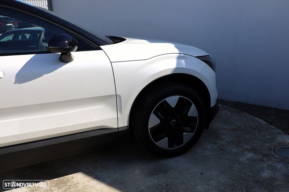 Volvo EX30 51 kWh Single Motor Plus - 7