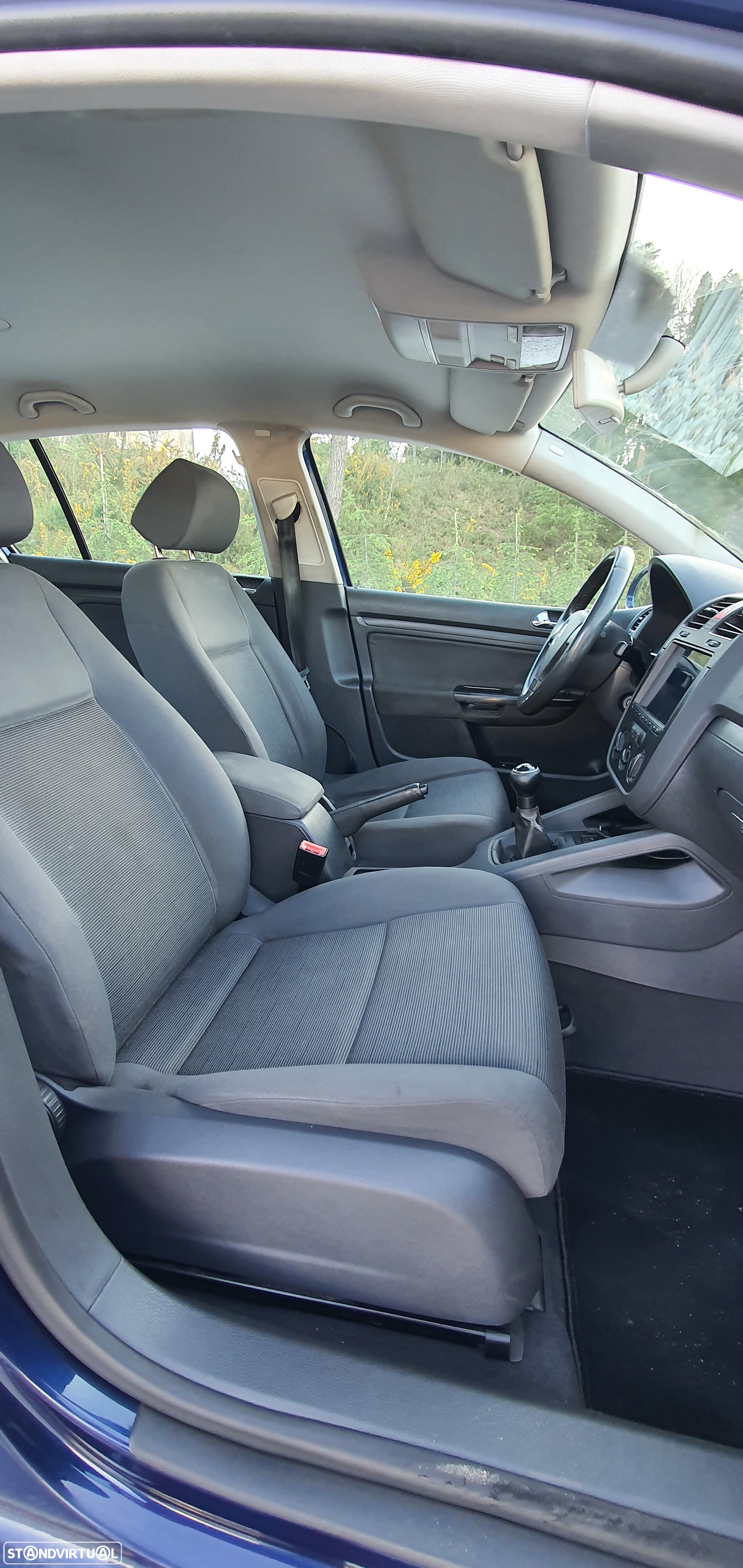 VW Golf - 6