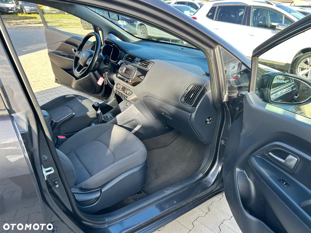 Kia Rio 1.2 M - 26