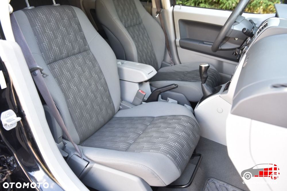 Dodge Caliber - 21