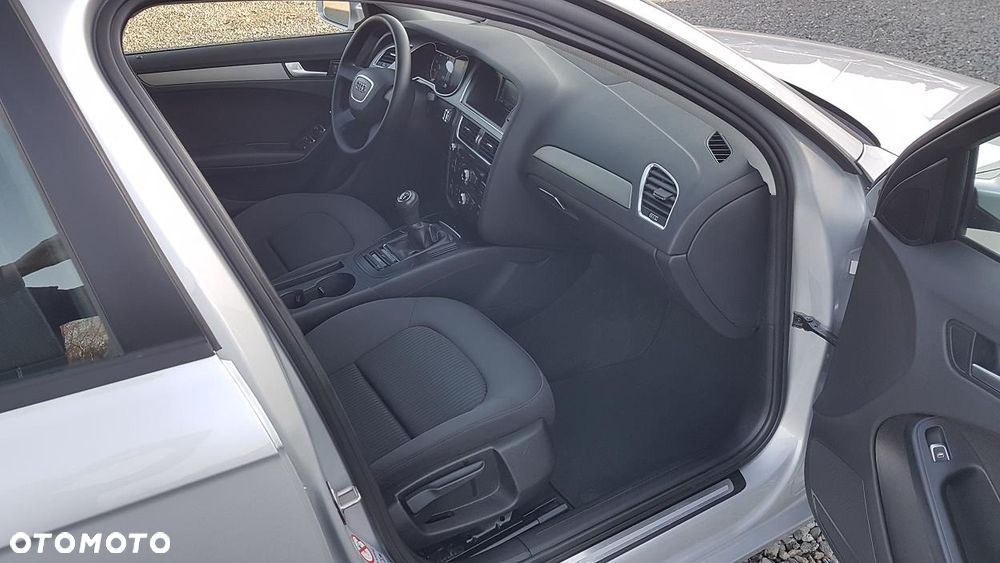 Audi A4 Avant 1.8 TFSI Attraction - 29