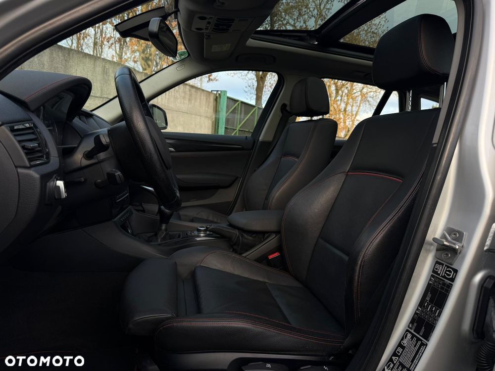 BMW X1 xDrive18d Sport Line - 11