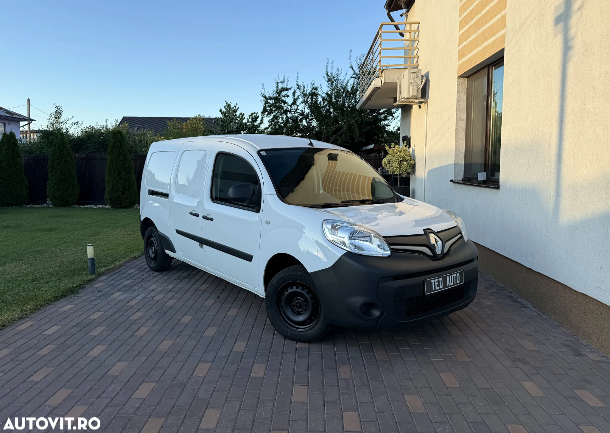 Renault Kangoo BLUE dCi 95 Intens - 3