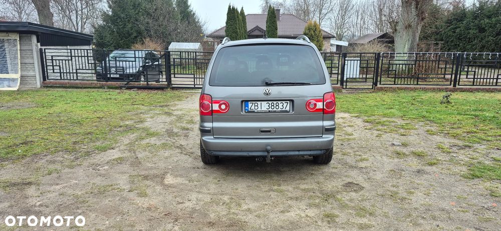 Volkswagen Sharan 2.0 TDI Highline - 5