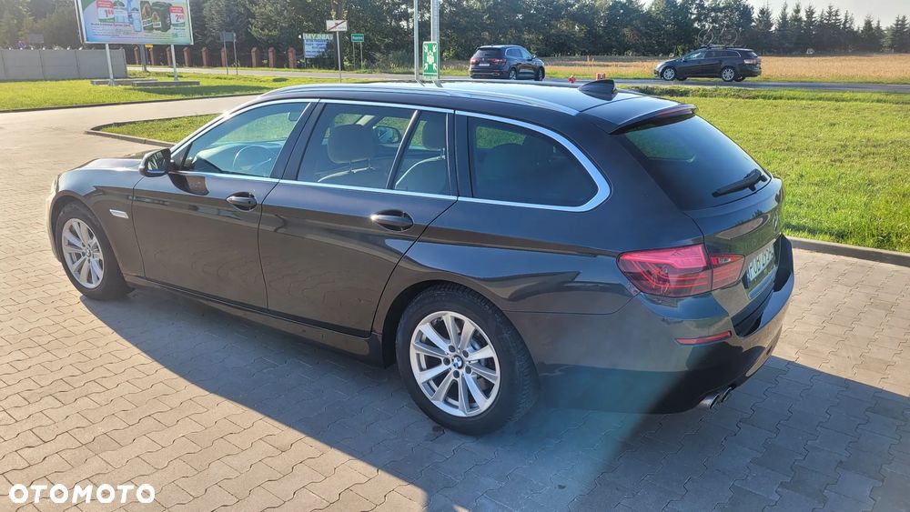 BMW Seria 5 518d - 4