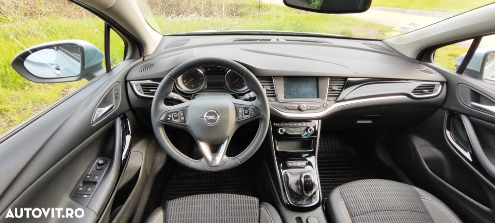 Opel Astra 1.5 D Start/Stop 2020 - 11