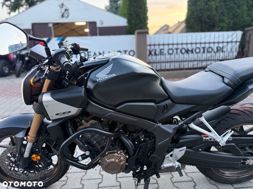Honda CB - 15