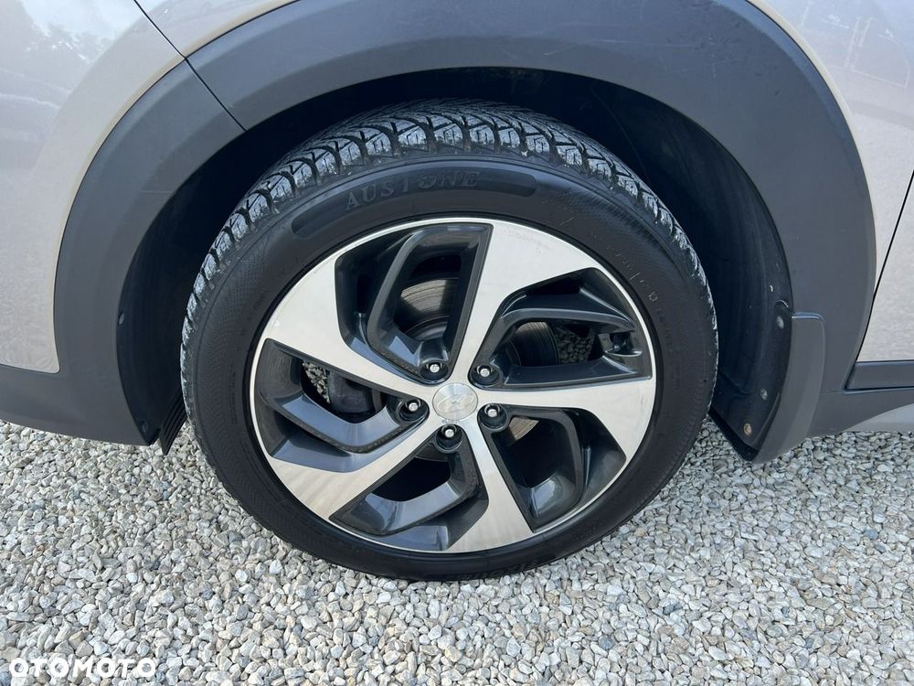 Hyundai Tucson blue 1.7 CRDi 2WD DCT Style - 11