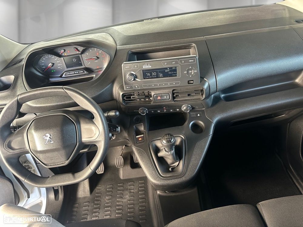 Peugeot Partner - 8