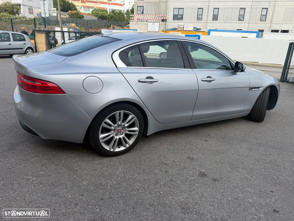 Jaguar XE E-Performance Aut. Prestige - 4