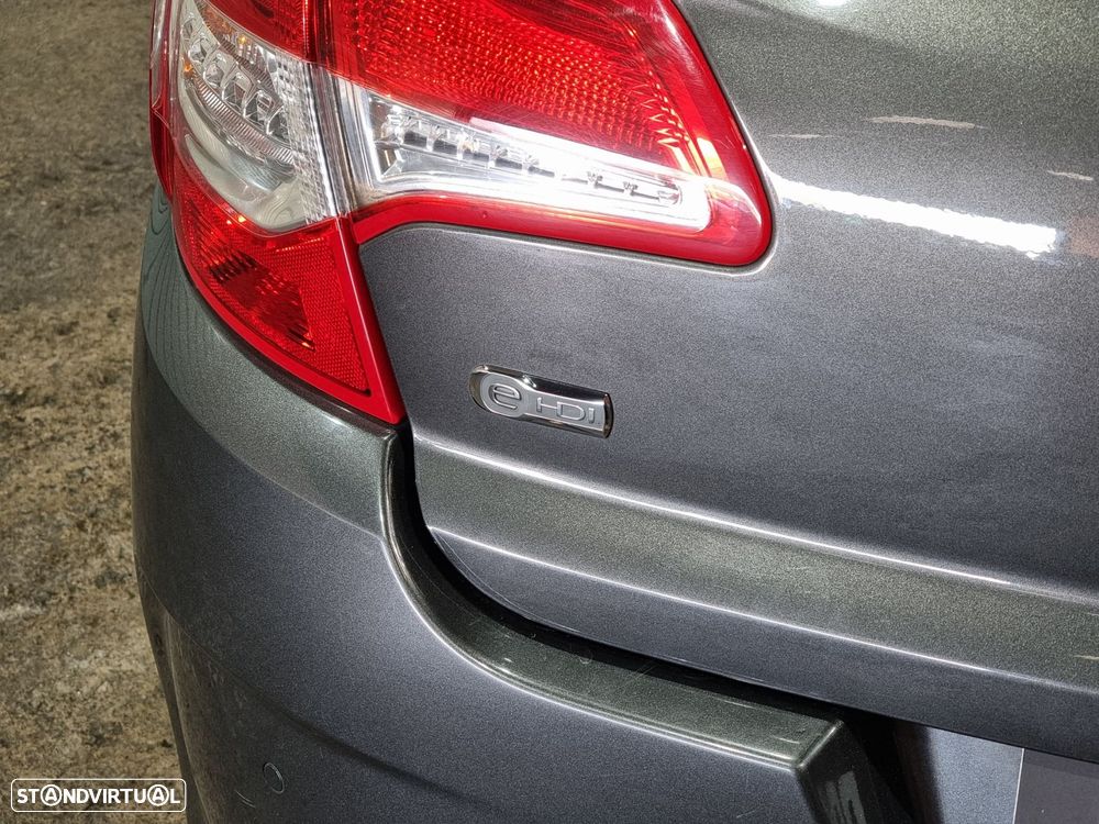 Citroën C4 1.6 e-HDi Exclusive CMP6 - 22