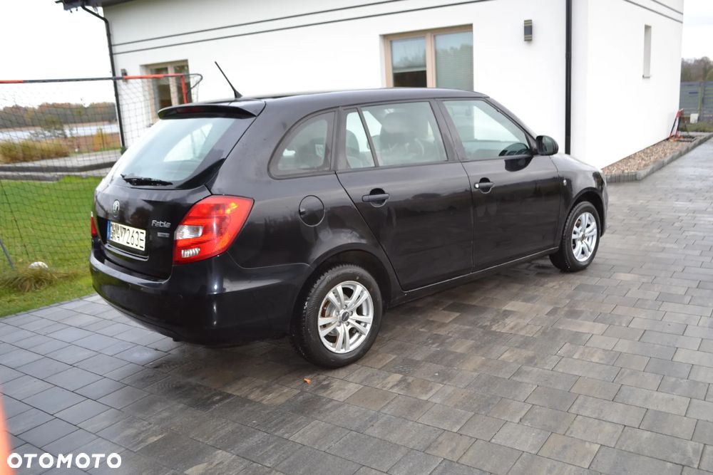 Skoda Fabia - 4