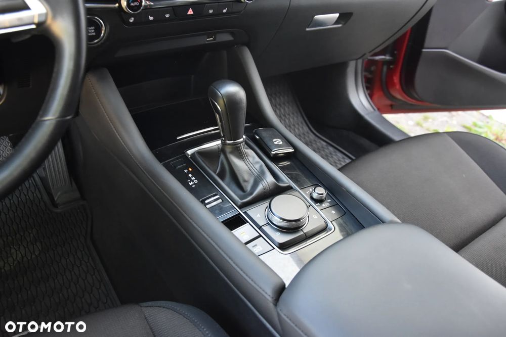 Mazda 3 e-SKYACTIV-G 2.0 M HYBRID DRIVE - 15