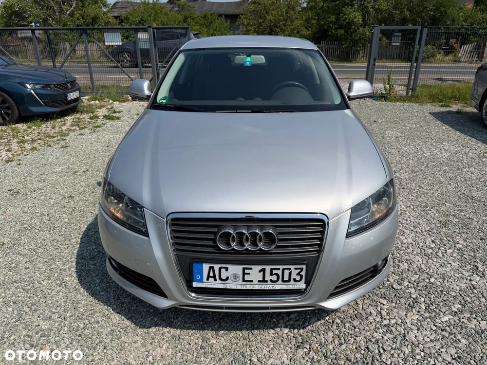 Audi A3 Sportback 1.6 Attraction - 3