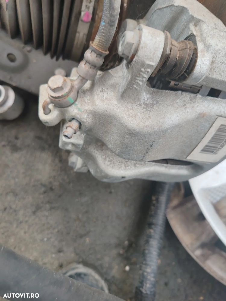 ETRIER STANGA / DREAPTA FATA PEUGEOT 208 DIN 2022 200LEI/BUCATA - 3