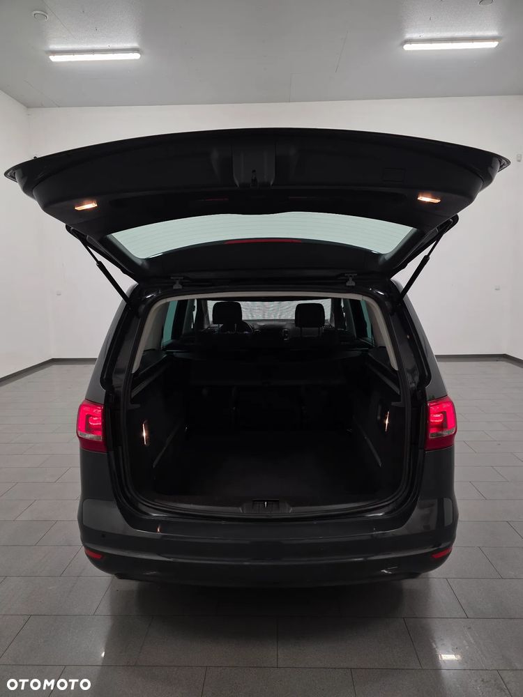 Volkswagen Sharan 2.0 TDI Blue Motion Style - 37