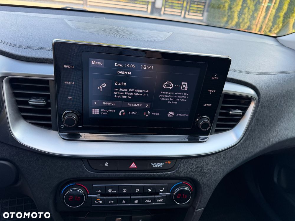 Kia Ceed 1.5 T-GDI M - 26